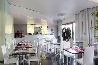 Гостиница Best W. Plus Design & Spa Bassin D'Arcachon