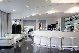 Гостиница Best W. Plus Design & Spa Bassin D'Arcachon