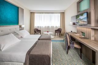 Гостиница Golden Tulip Aix-Les-Bains