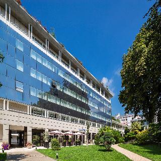 Гостиница Golden Tulip Aix-Les-Bains