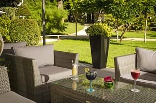 Гостиница Golden Tulip Aix-Les-Bains