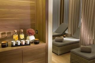 Гостиница Golden Tulip Aix-Les-Bains