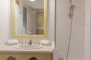 Hotel Residence PV  Les Rives de Cannes Mandelieu