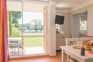 Hotel Residence PV  Les Rives de Cannes Mandelieu
