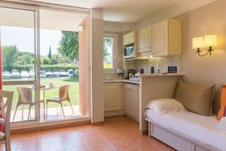Hotel Residence PV  Les Rives de Cannes Mandelieu