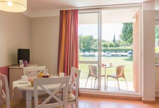 Hotel Residence PV  Les Rives de Cannes Mandelieu