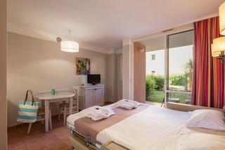 Hotel Residence PV  Les Rives de Cannes Mandelieu
