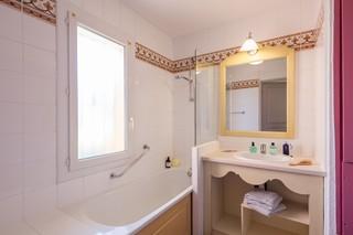 Hotel Residence PV  Les Rives de Cannes Mandelieu