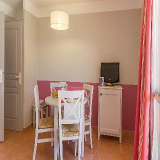 Hotel Residence PV  Les Rives de Cannes Mandelieu