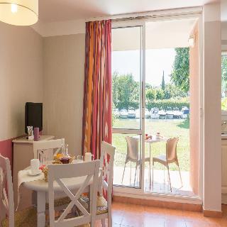 Hotel Residence PV  Les Rives de Cannes Mandelieu