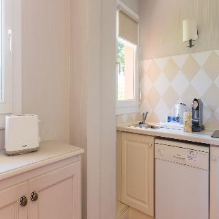 Hotel Residence PV  Les Rives de Cannes Mandelieu