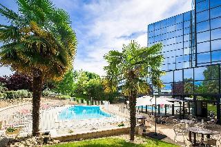 Гостиница Novotel Poitiers Site du Futuroscope