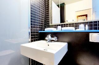Гостиница Kyriad Viry Chatillon
