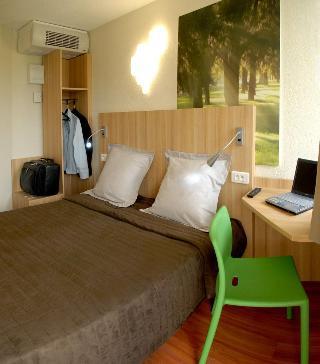 Hotel INITIAL BY BALLADINS BOLLENE