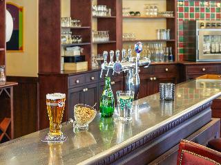 Гостиница ibis Chartres Ouest Luce