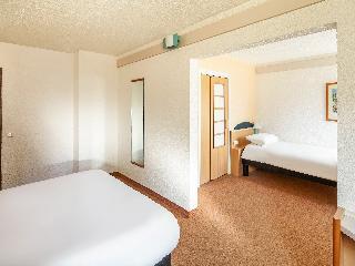 Гостиница ibis Chartres Ouest Luce