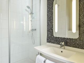 Гостиница ibis Chartres Ouest Luce