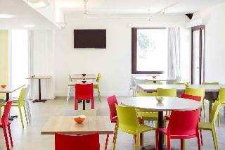 Гостиница ibis Styles Niort Poitou Charentes