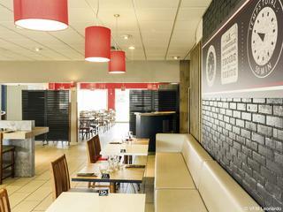 Гостиница ibis Laval le Relais d'Armor