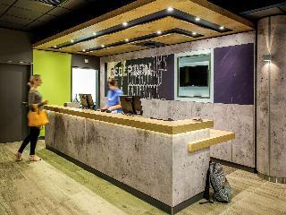 Гостиница ibis budget Laval
