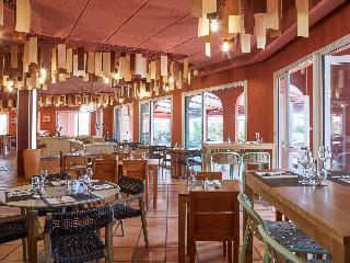 Гостиница ibis Hyeres Plage Thalassa