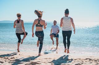 Гостиница ibis Hyeres Plage Thalassa