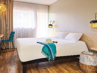 Гостиница ibis Hyeres Plage Thalassa