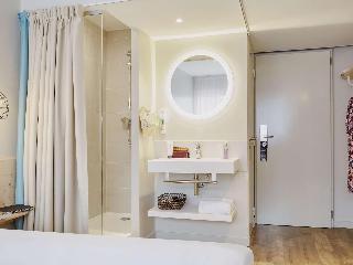 Гостиница ibis Hyeres Plage Thalassa