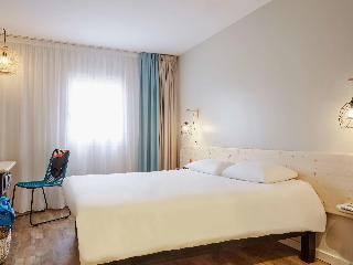 Гостиница ibis Hyeres Plage Thalassa