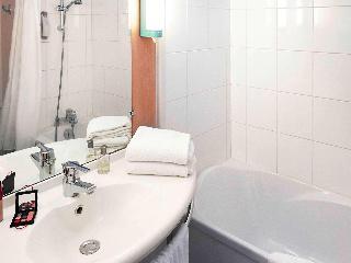 Гостиница ibis Beaune Centre
