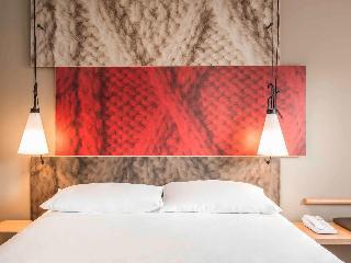 Гостиница ibis Beaune Centre