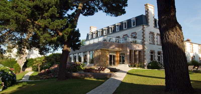 Гостиница RELAIS DU SILENCE LES COSTANS
