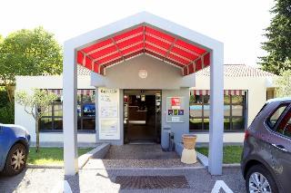 Гостиница Campanile Aix en Provence Ouest - Jas de Bouffan