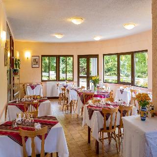 Гостиница LOGIS Lavedan
