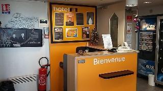 HotelF1 Macon Nord N2