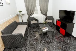 Гостиница Hipotel Paris Buttes Chaumont