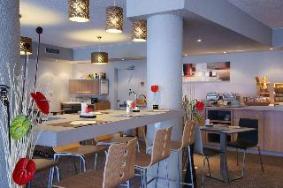 Гостиница Kyriad Le Bourget Centre - Parc des Expositions