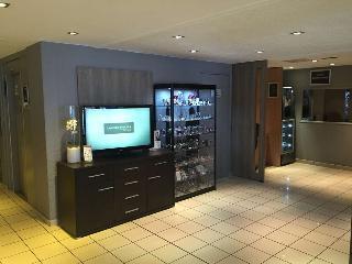 Гостиница Kyriad Le Bourget Centre - Parc des Expositions