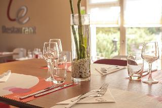 Hotel Kyriad Poitiers Sud