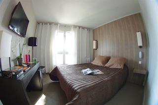 Hotel Bliss