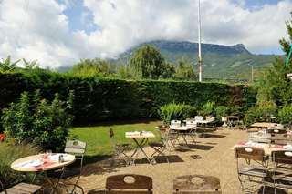 Гостиница Campanile Grenoble Sud - Seyssins