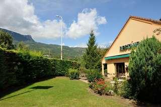 Гостиница Campanile Grenoble Sud - Seyssins
