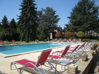 Гостиница Les Maritonnes Parc et Vignoble