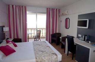 Hotel Le Col De L'Ange