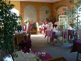 Hotel Kyriad Carentan