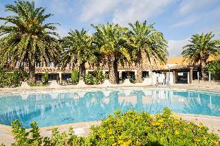 Hotel Adonis Arles Les Hameaux de Camargue