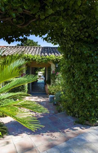 Hotel La Bastide D'Antoine