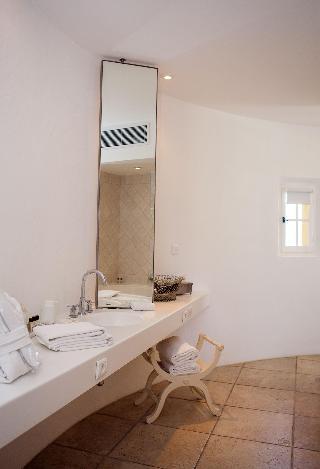 Hotel La Bastide D'Antoine