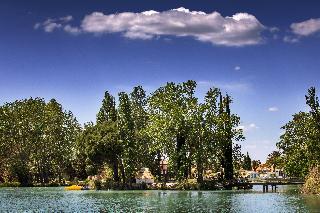 Гостиница SOWELL HOTELS L'Olivier
