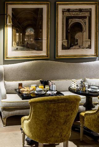 Hotel Charles V